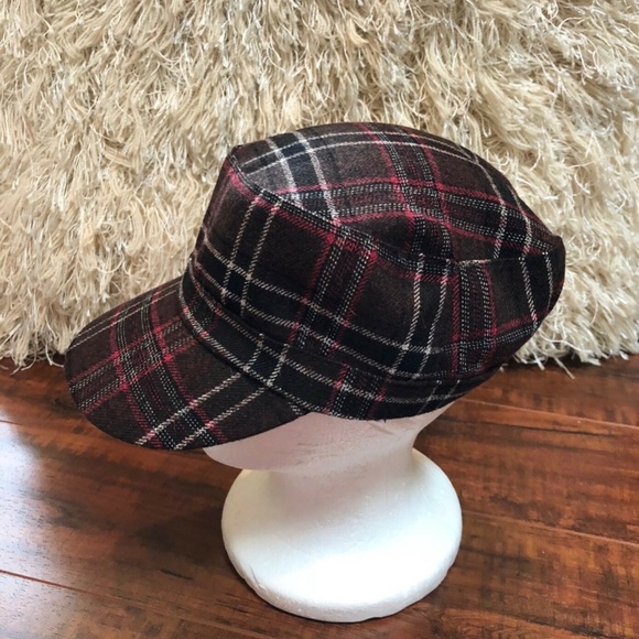 Plaid Black White Red Newsboy Cabbie Hat